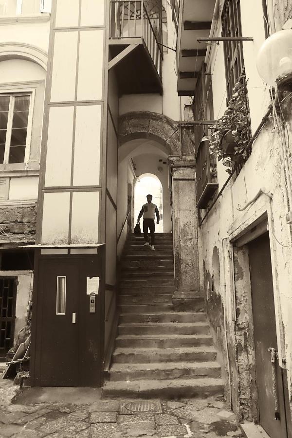 Naples To Stay Bagian luar foto