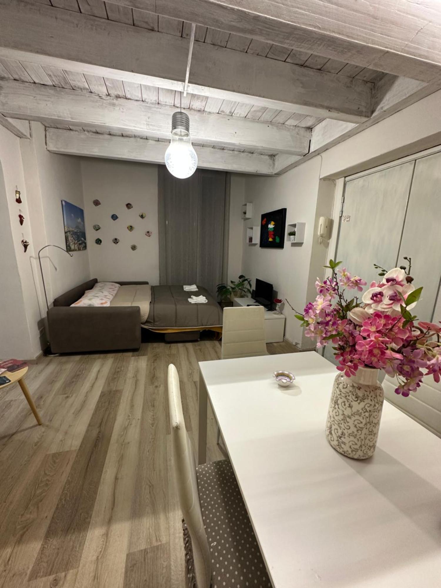 Naples To Stay Bagian luar foto